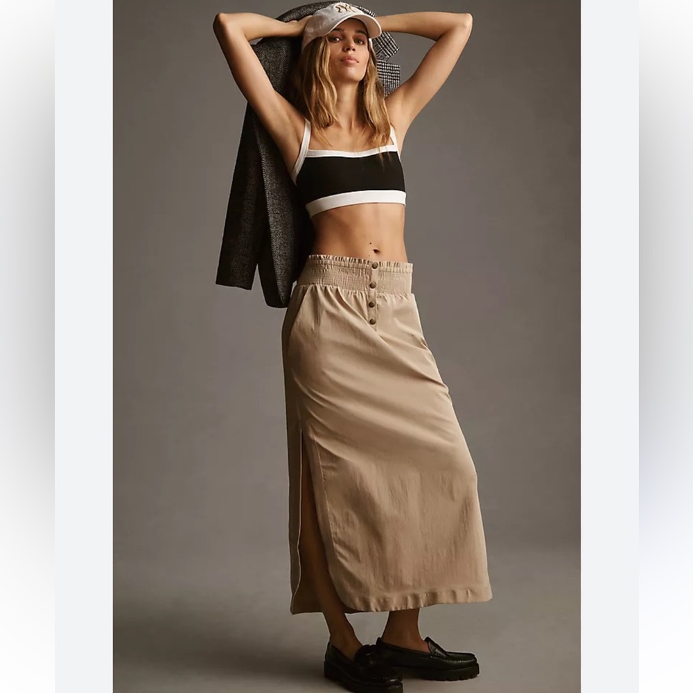 NWT By Anthropologie Smocked Skirt
XS-sold out